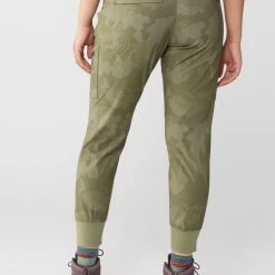prAna Halle Jogger II Pants - Women's 15 prAna Halle Jogger II Pants - Women's -prAna Shop 64f720f9 1478 4be1 8a77 5204eae87b5b