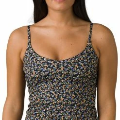 prAna Jess Reversible Tankini Swimsuit Top - Women's 13 prAna Jess Reversible Tankini Swimsuit Top - Women's -prAna Shop 908b52da b26d 4cb0 ab1d bcdc9e3c76dd